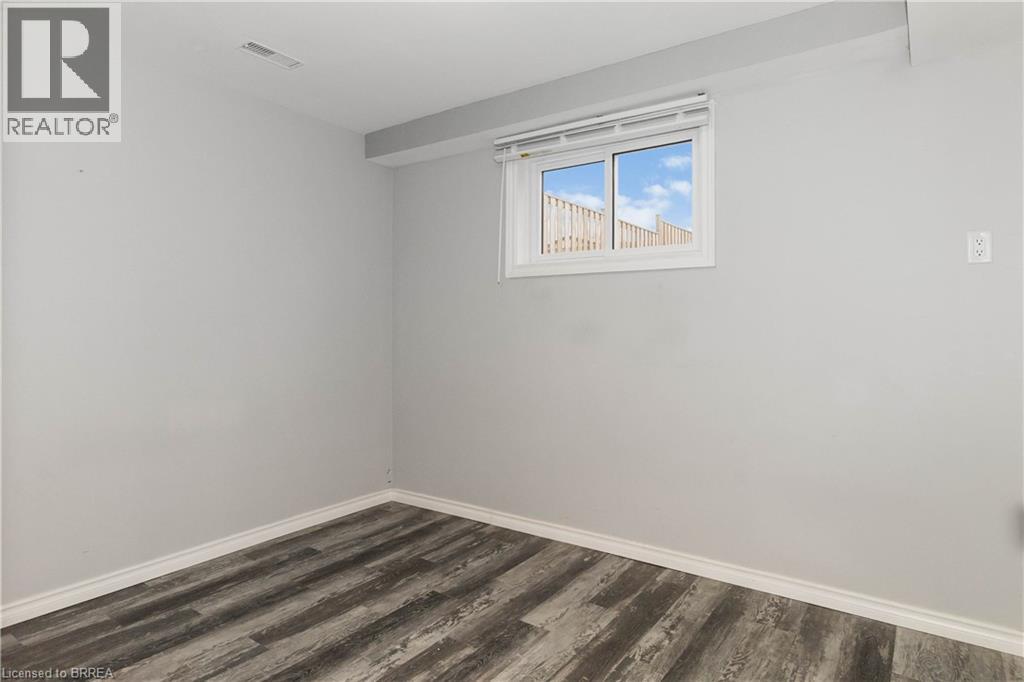 38 Sympatica Crescent, Brantford, Ontario  N3P 1G4 - Photo 29 - 40789995