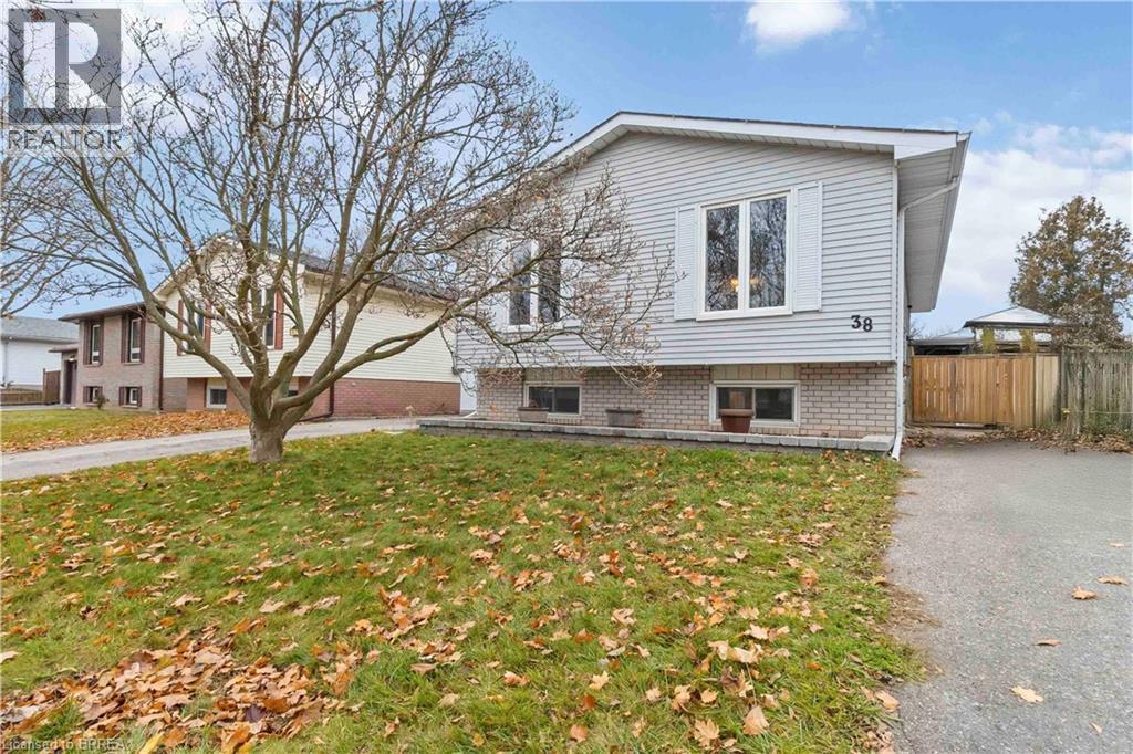 38 Sympatica Crescent, Brantford, Ontario  N3P 1G4 - Photo 2 - 40789995