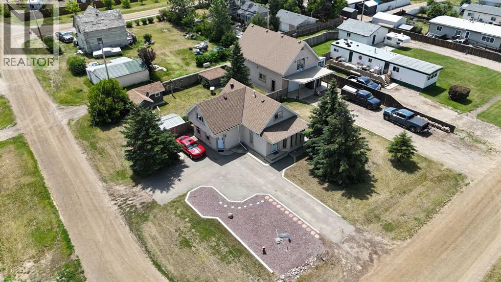 328 6 Avenue N, Champion, Alberta