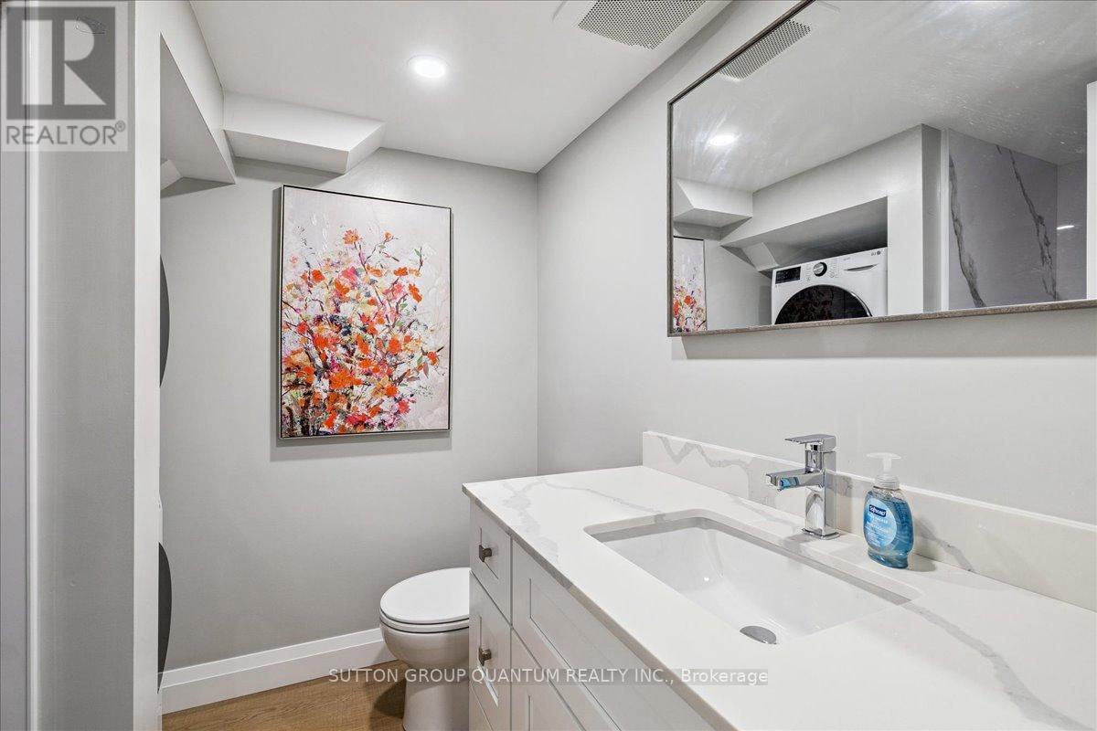 Unit 2 - 18 Pleasant Avenue, Hamilton, Ontario  L9H 3S7 - Photo 19 - X12651432