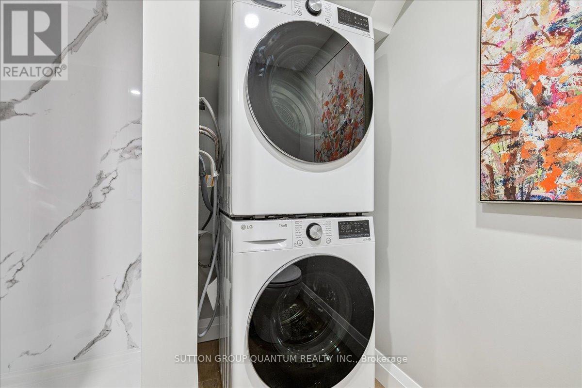 Unit 2 - 18 Pleasant Avenue, Hamilton, Ontario  L9H 3S7 - Photo 20 - X12651432