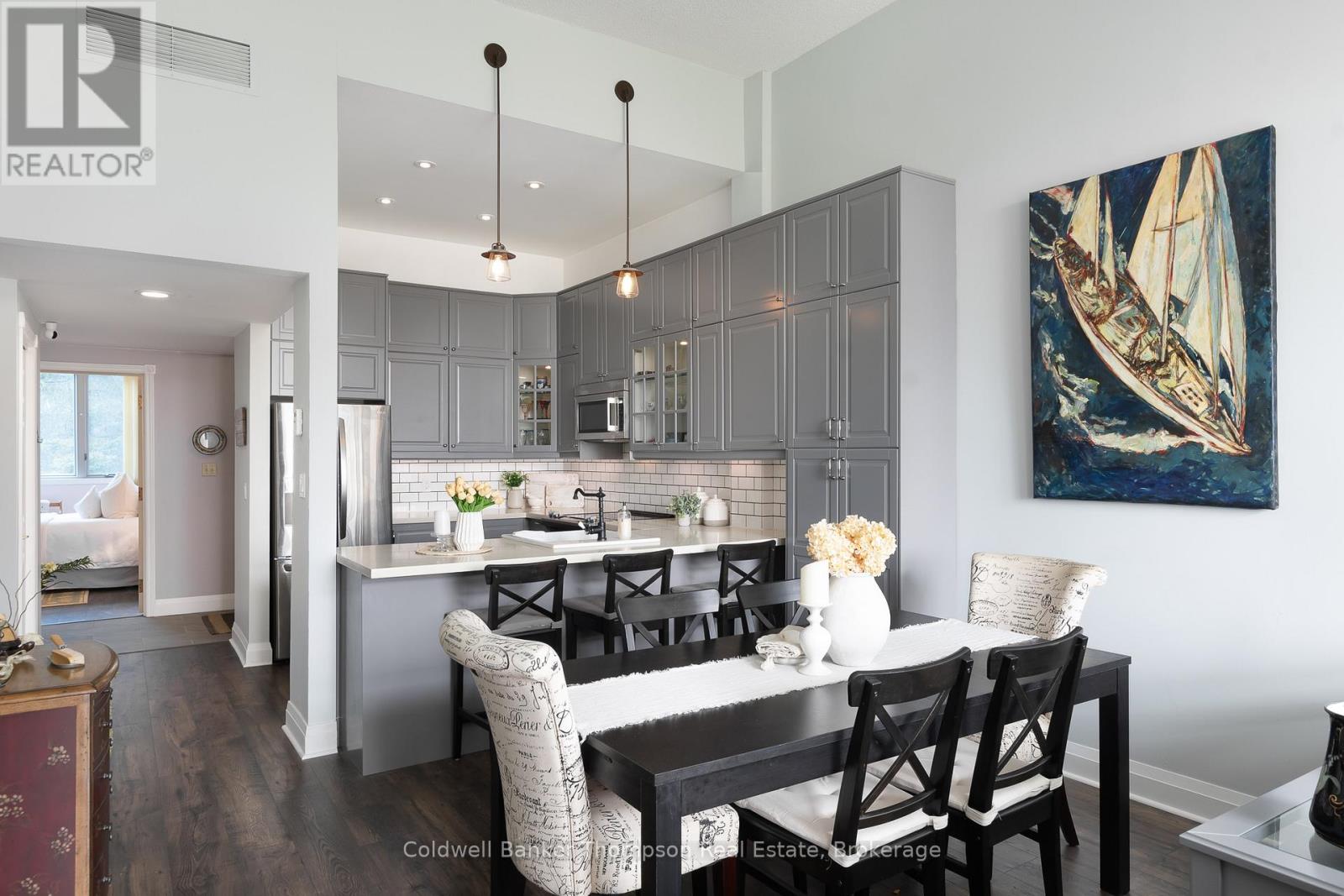 3931 Grandview Forest Hill Drive, Huntsville, Ontario  P1H 2N5 - Photo 1 - X12651506