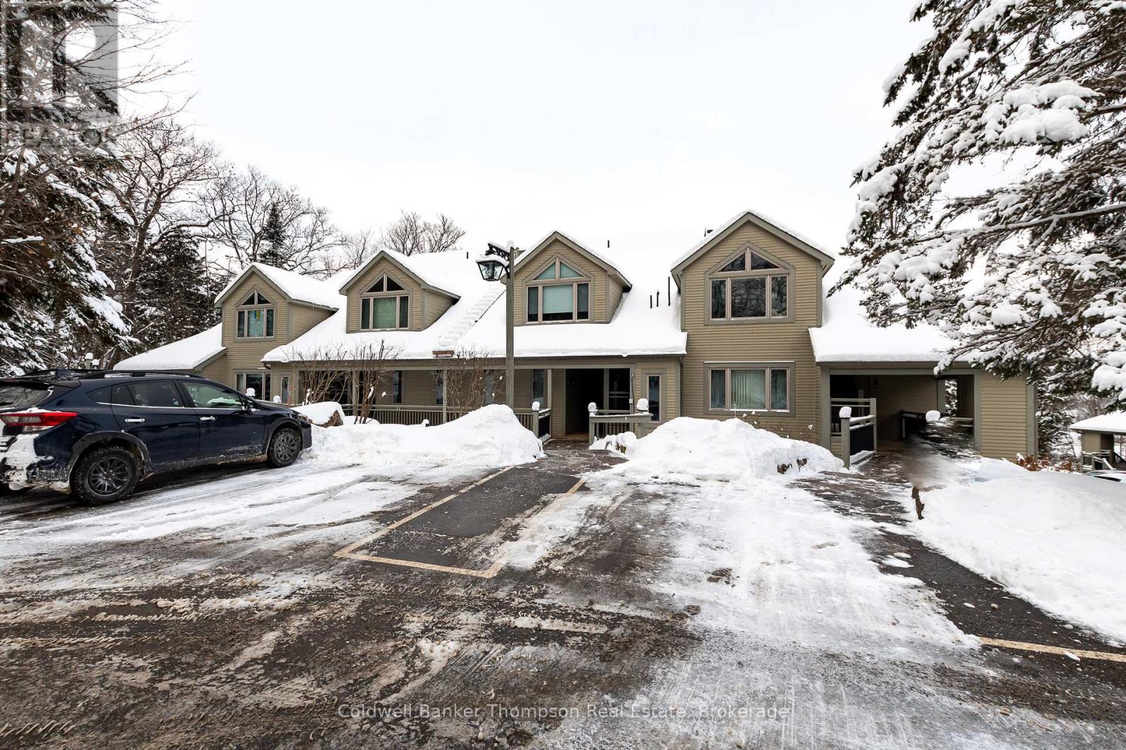 3931 Grandview Forest Hill Drive, Huntsville, Ontario  P1H 2N5 - Photo 2 - X12651506