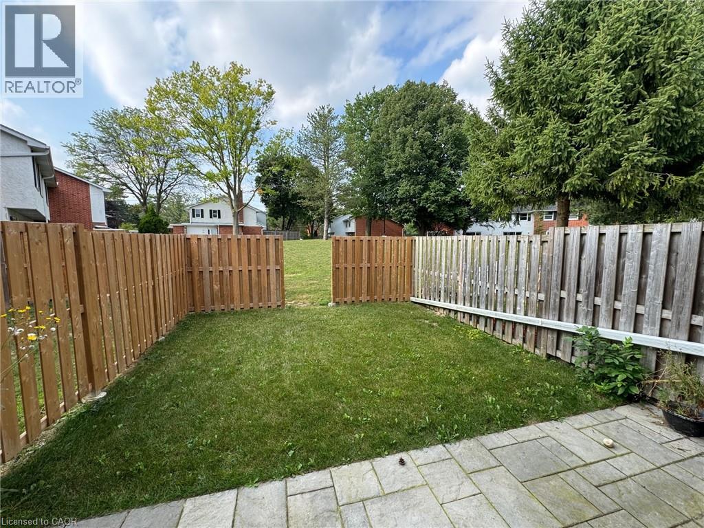 411 Keats Way Unit# 1, Waterloo, Ontario  N2L 5S7 - Photo 8 - 40779368