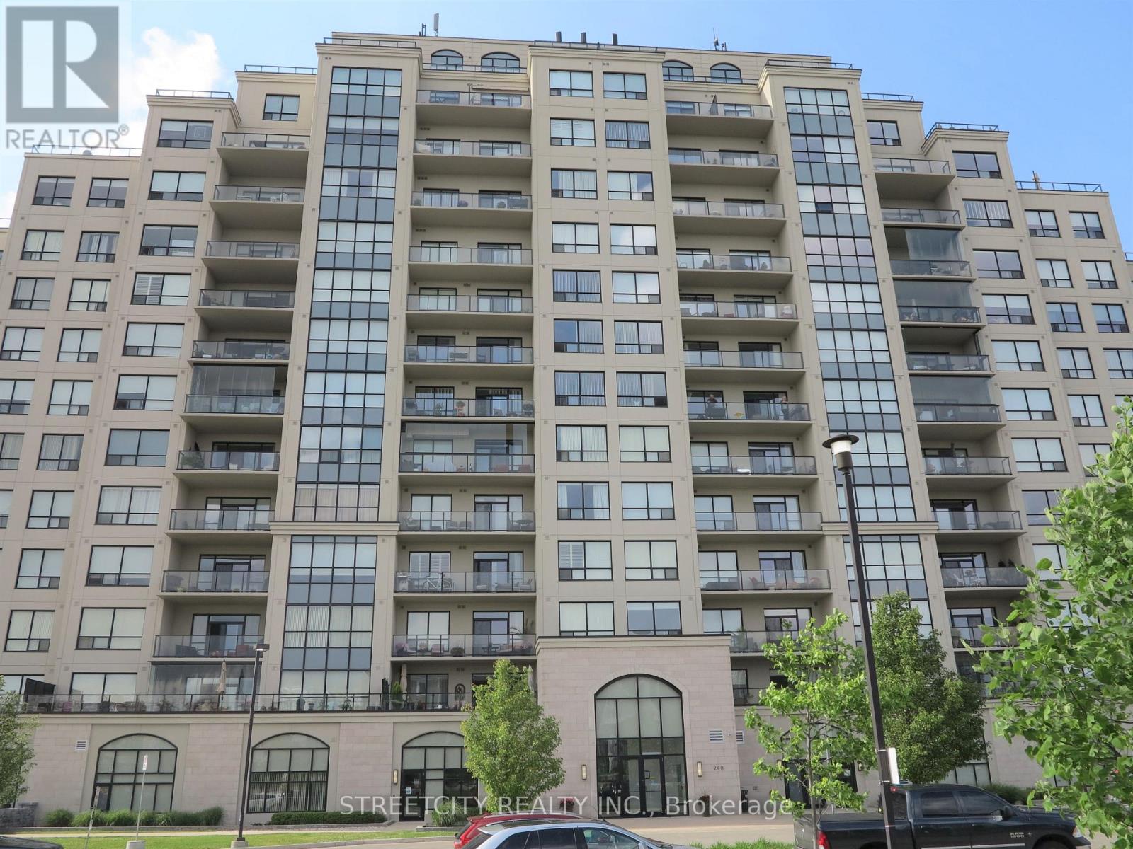 807 - 240 Villagewalk Boulevard, London North, Ontario  N6G 0P6 - Photo 1 - X12651510