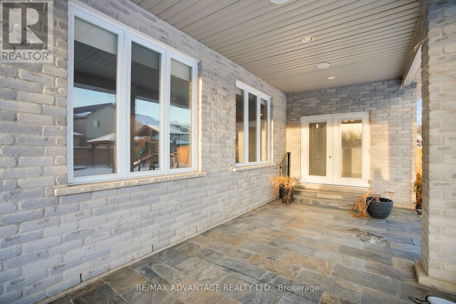 2601 Tucker Court, London North (North I), Ontario  N6G 0E2 - Photo 35 - X12651514