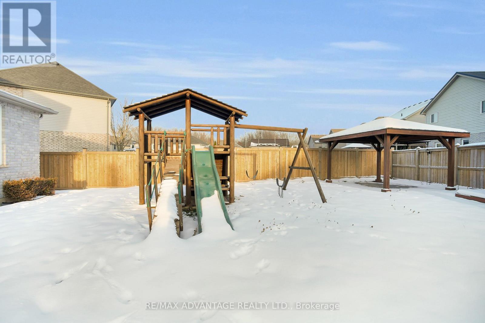 2601 Tucker Court, London North (North I), Ontario  N6G 0E2 - Photo 39 - X12651514