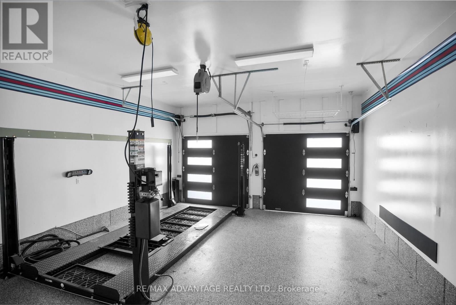 2601 Tucker Court, London North (North I), Ontario  N6G 0E2 - Photo 43 - X12651514