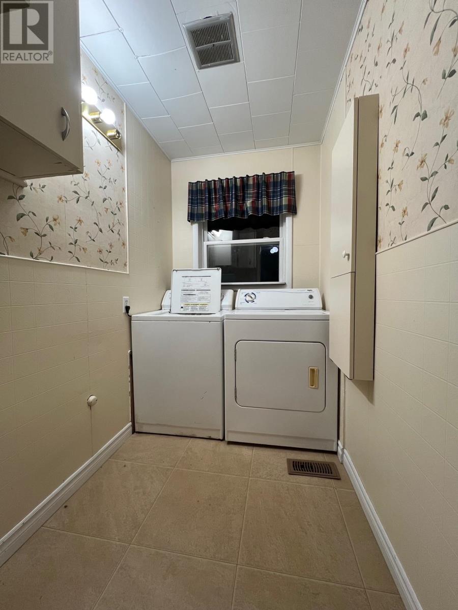 332 Church Street, Tignish, Prince Edward Island  C0B 2B0 - Photo 11 - 202529256