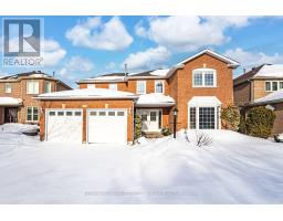 44 CARDINAL STREET, Barrie, Ontario