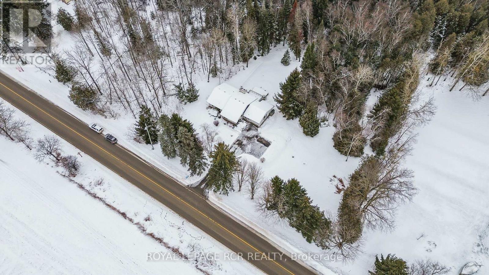 5396 Wellington 49 Road, Guelph/eramosa, Ontario  N0B 2K0 - Photo 2 - X12442404