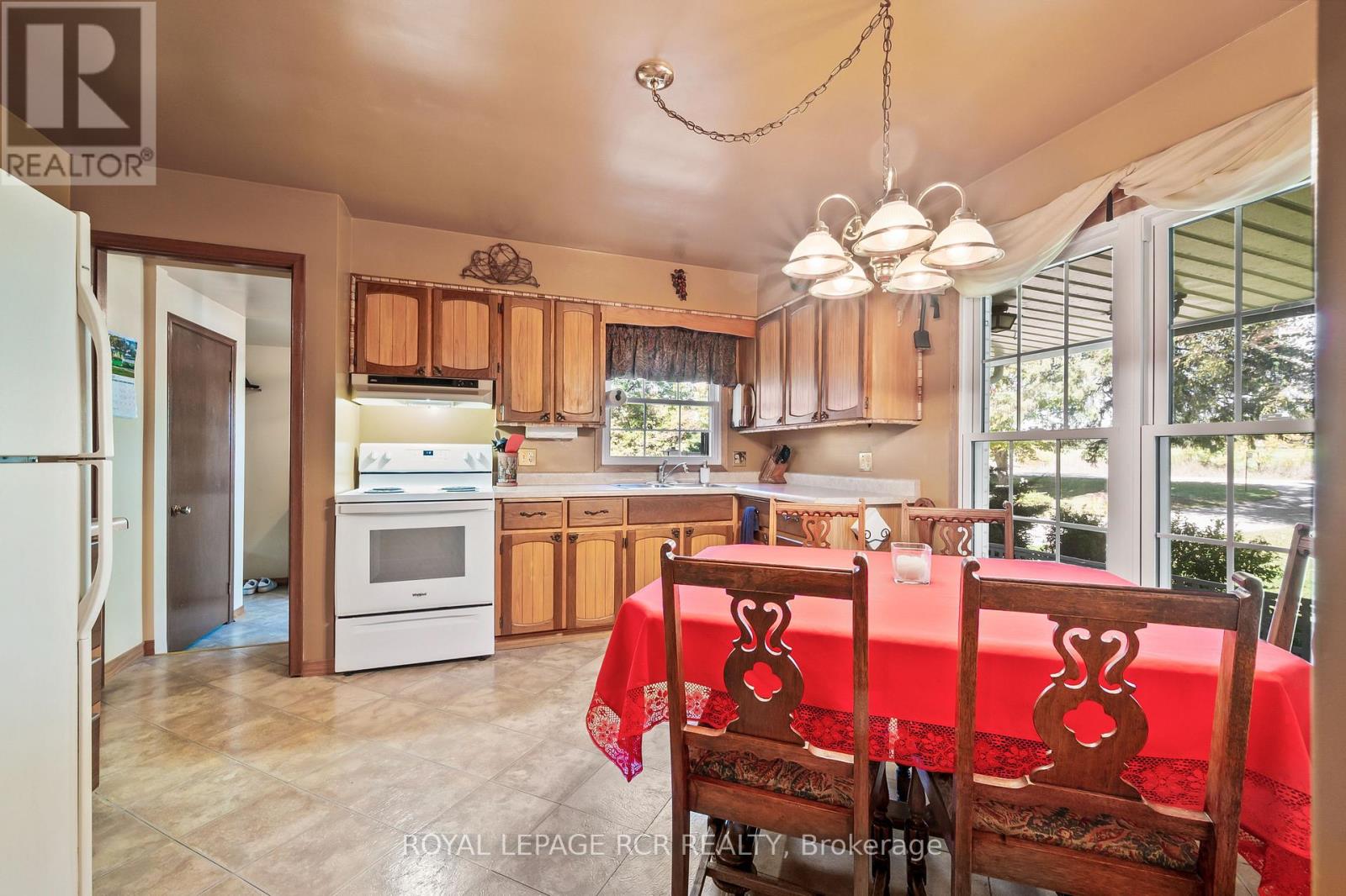 5396 Wellington 49 Road, Guelph/eramosa, Ontario  N0B 2K0 - Photo 9 - X12442404