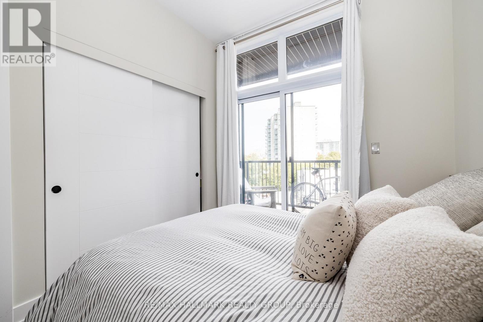 404 - 101 Pinhey Street N, Ottawa, Ontario  K1Y 1T7 - Photo 17 - X12609236