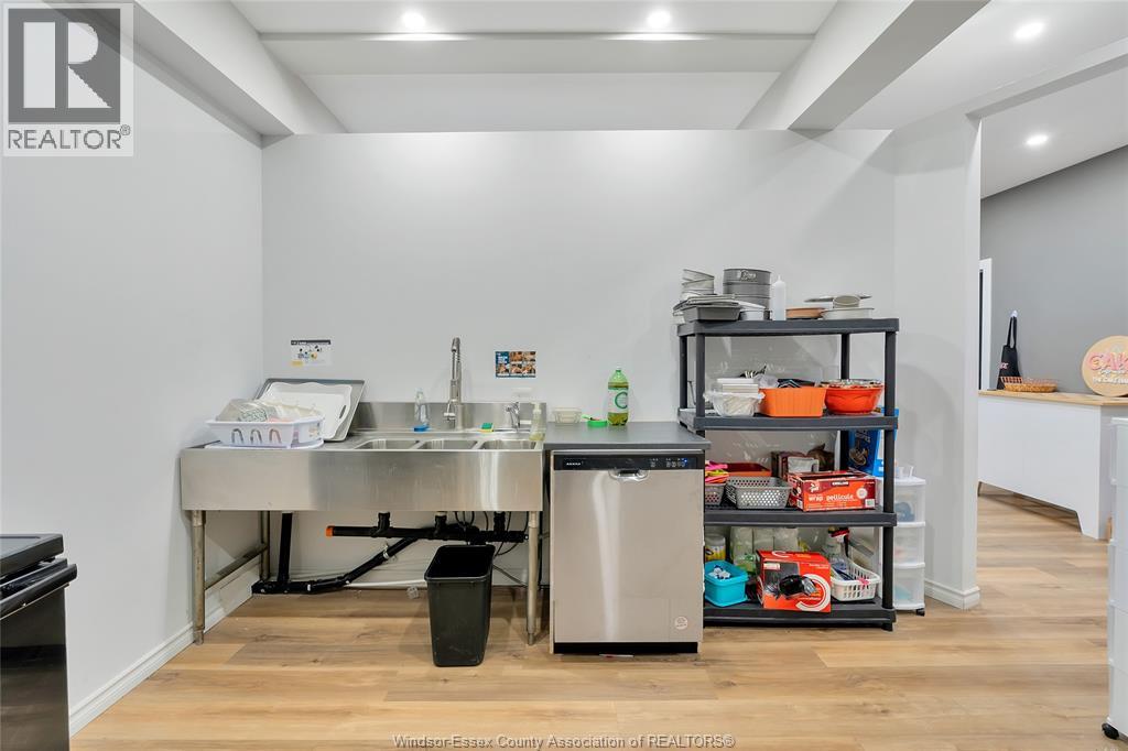 4667 Wyandotte Street East Unit# 4661, Windsor, Ontario N8Y 1H6 - Photo 10 - 25032052