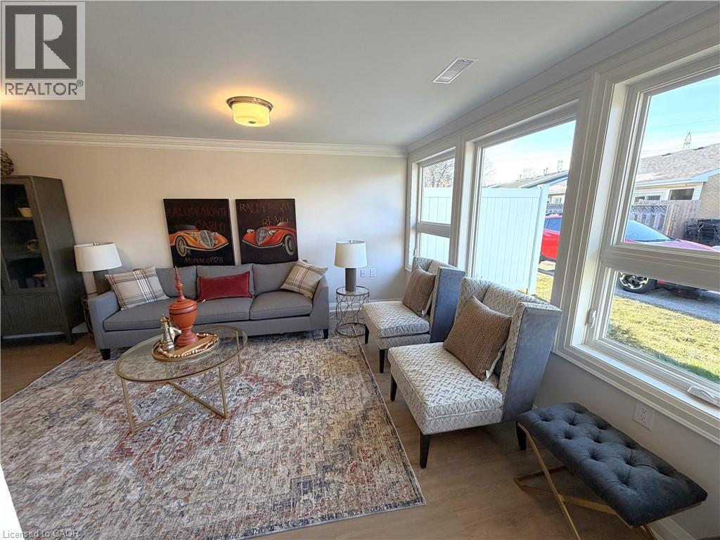 11f Father Biro Trail, Hamilton, Ontario L9B 1T8 - Photo 7 - 40767806