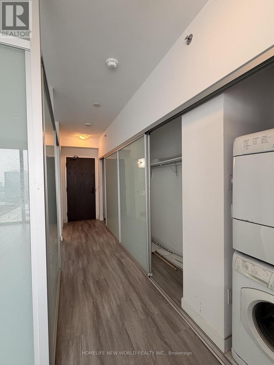 3909 - 426 University Avenue, Toronto, Ontario  M5G 1S9 - Photo 4 - C12651494