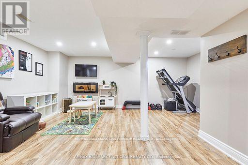 72 Irwin Drive, Whitby, Ontario  L1N 9H7 - Photo 23 - E12651522