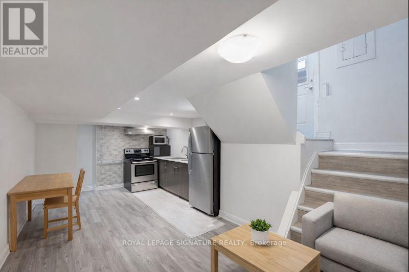 74 Kenilworth Avenue S, Hamilton, Ontario  L8K 2S9 - Photo 17 - X12427373