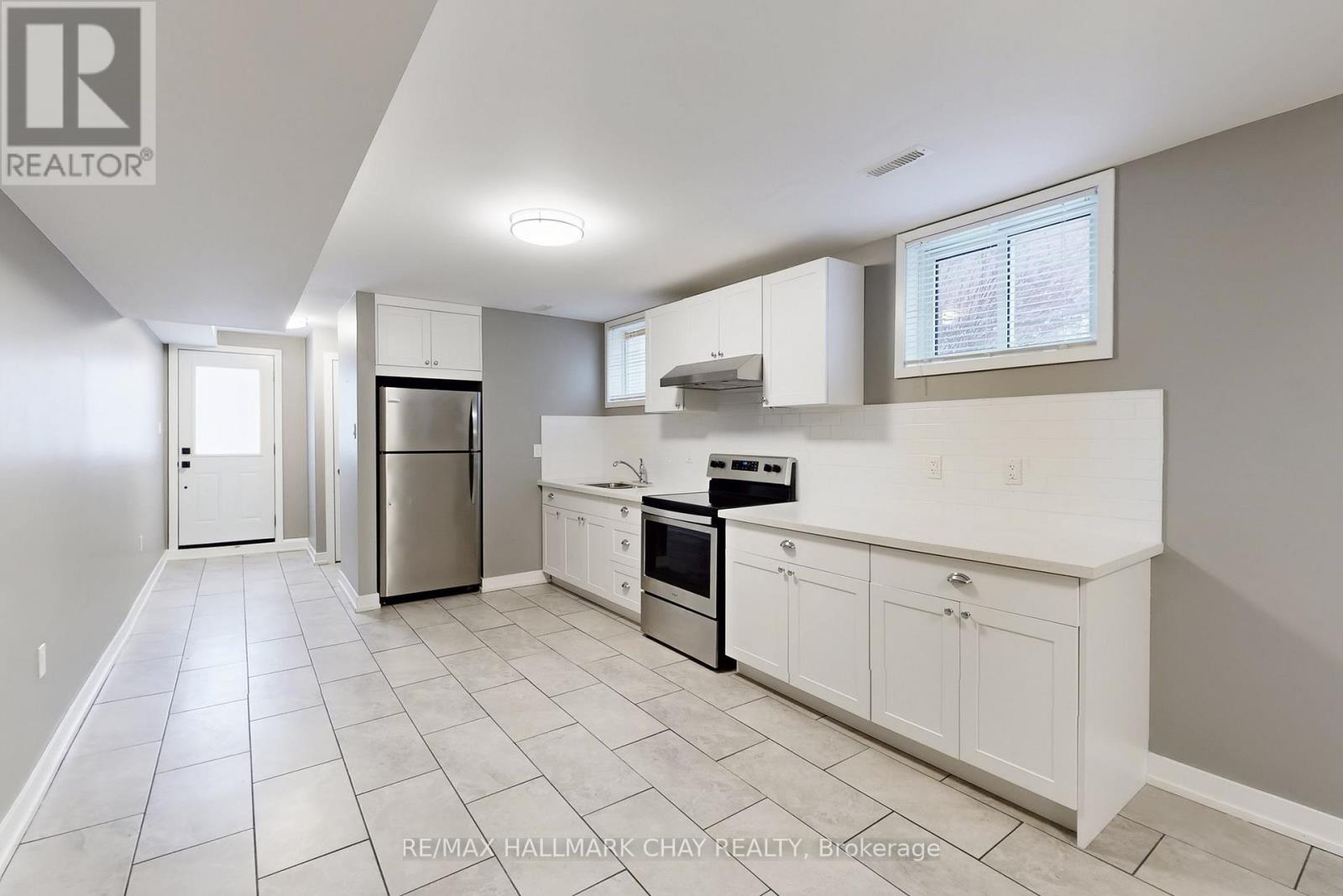 Lower - 99 Fred Cook Drive, Bradford West Gwillimbury, Ontario  L3Z 1V1 - Photo 3 - N12651516