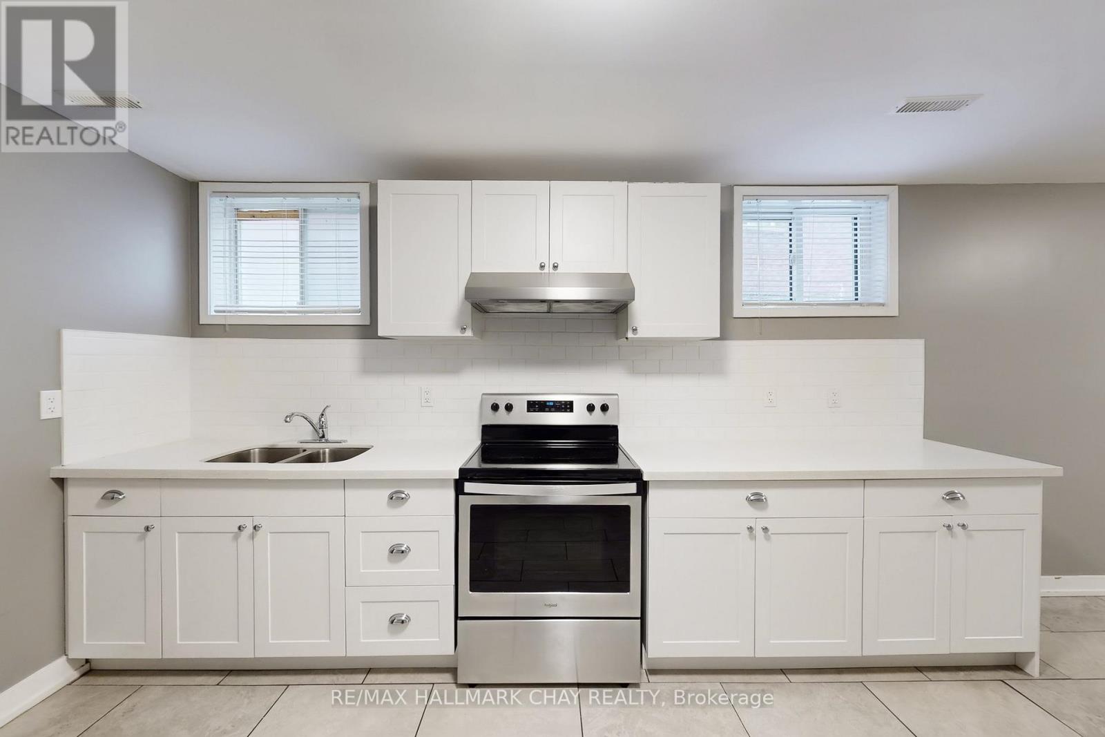 Lower - 99 Fred Cook Drive, Bradford West Gwillimbury, Ontario  L3Z 1V1 - Photo 4 - N12651516