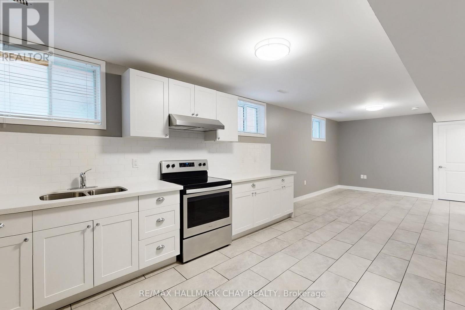 Lower - 99 Fred Cook Drive, Bradford West Gwillimbury, Ontario  L3Z 1V1 - Photo 5 - N12651516