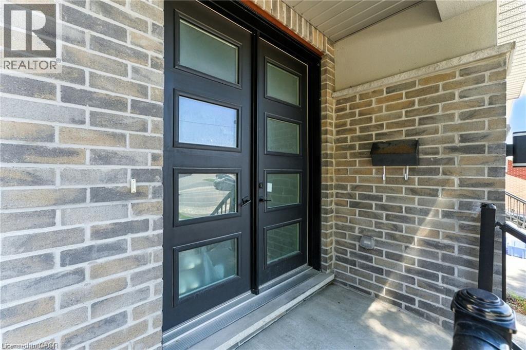 46 S Franklin Street S Unit# Upper, Kitchener, Ontario  N2C 1R4 - Photo 2 - 40794397