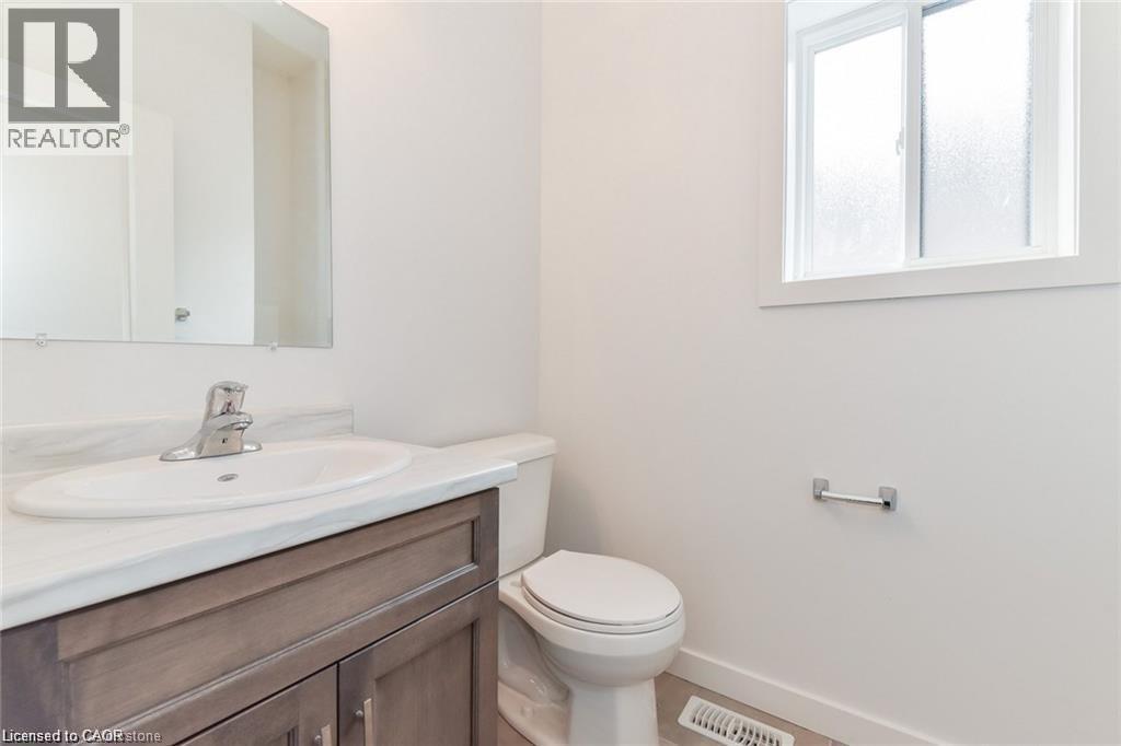 46 S Franklin Street S Unit# Upper, Kitchener, Ontario  N2C 1R4 - Photo 4 - 40794397