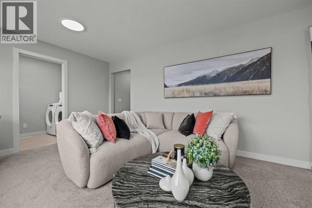 17 Tillotson Downs, Okotoks, Alberta  T1S 4Z5 - Photo 10 - A2276078