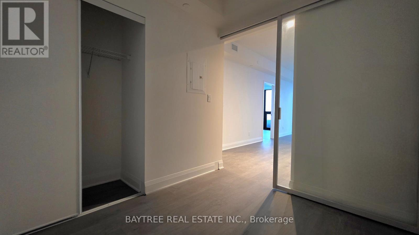 1205 - 2 Erskine Road, Mississauga, Ontario  L5B 0S1 - Photo 18 - W12651488