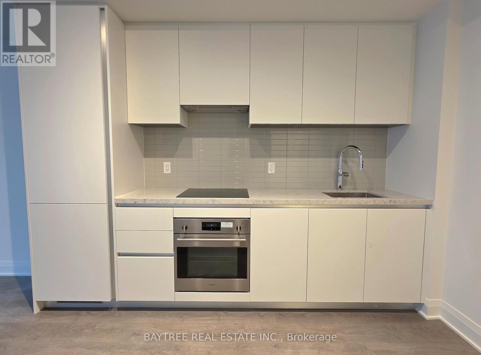 1205 - 2 Erskine Road, Mississauga, Ontario  L5B 0S1 - Photo 7 - W12651488