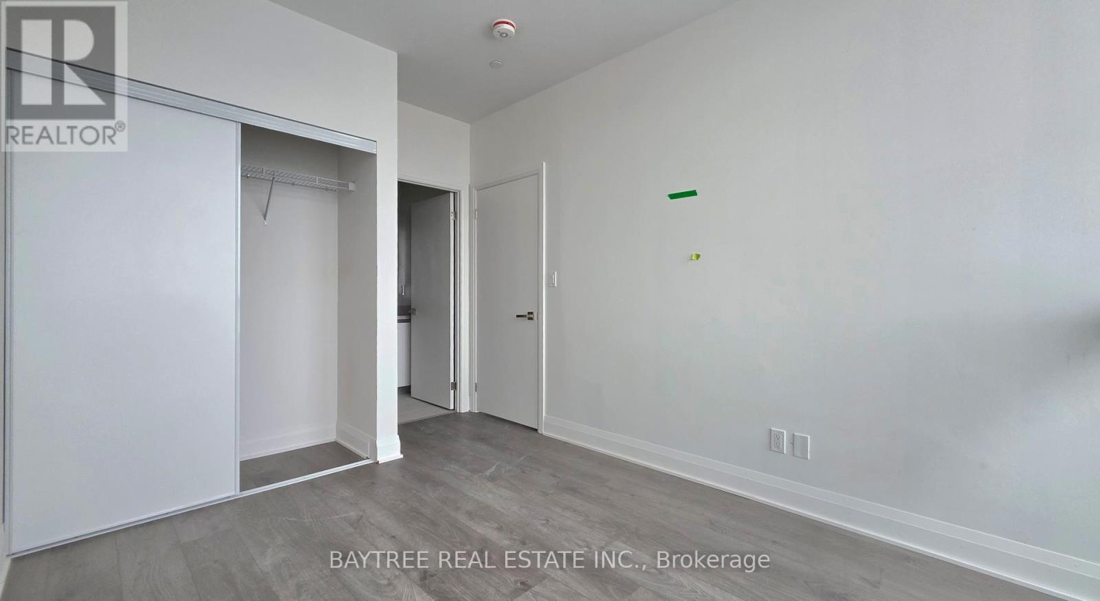 1101 - 2 Erskine Road, Mississauga, Ontario  L5B 0S1 - Photo 6 - W12651492