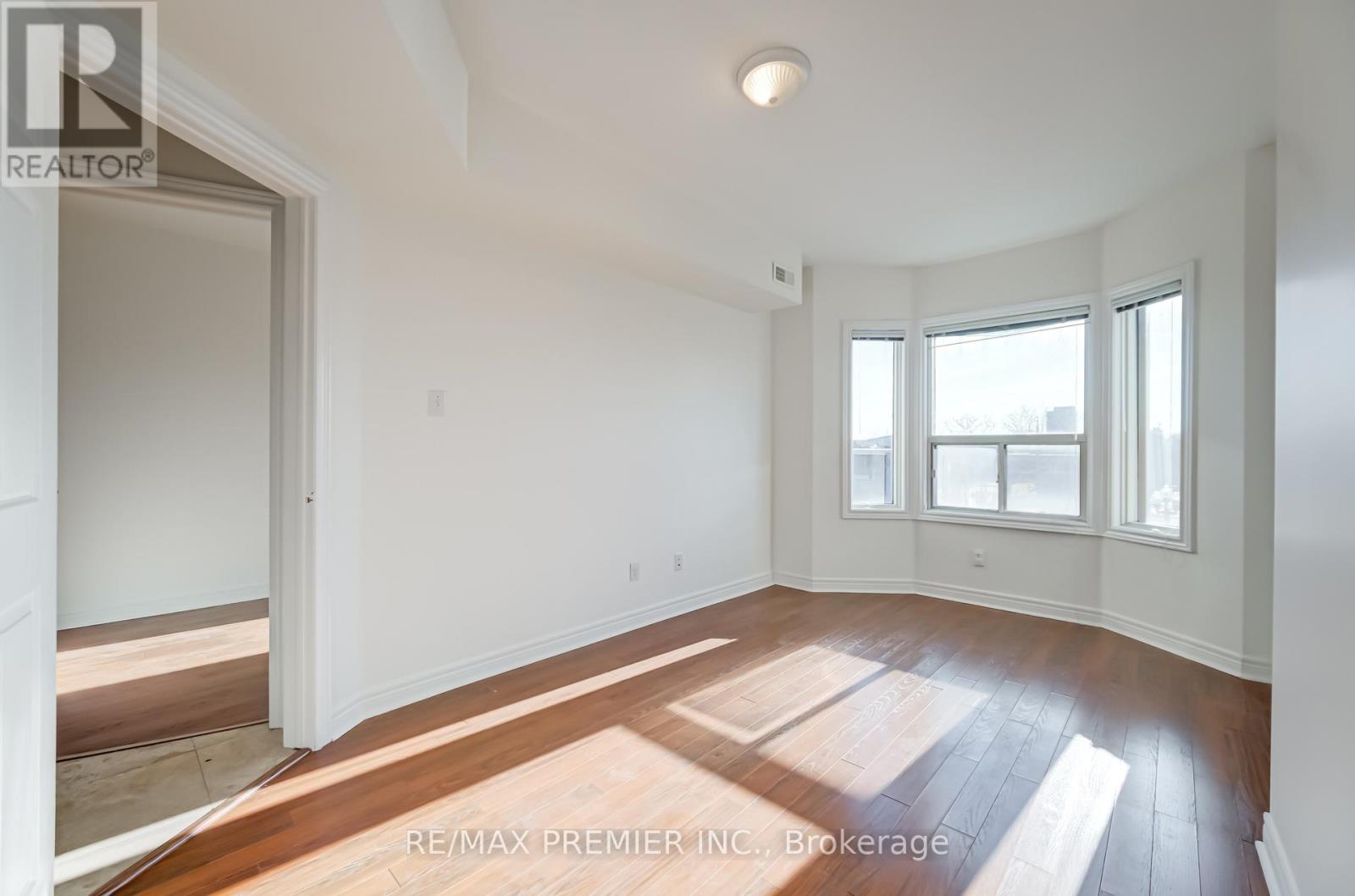 3 - 1238 St Clair Avenue W, Toronto, Ontario  M6E 1B7 - Photo 25 - W12651502