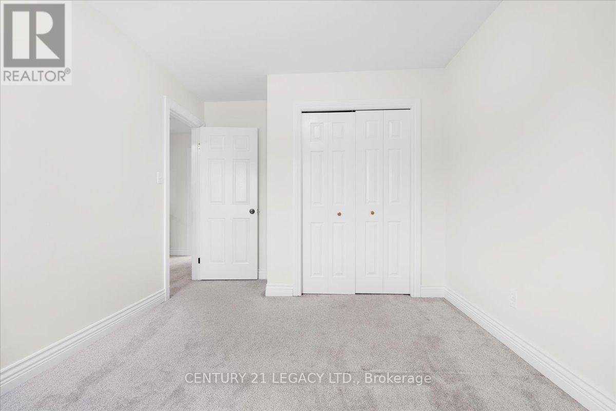 3 Nelson Avenue, Kitchener, Ontario  N2K 1C7 - Photo 22 - X12651490