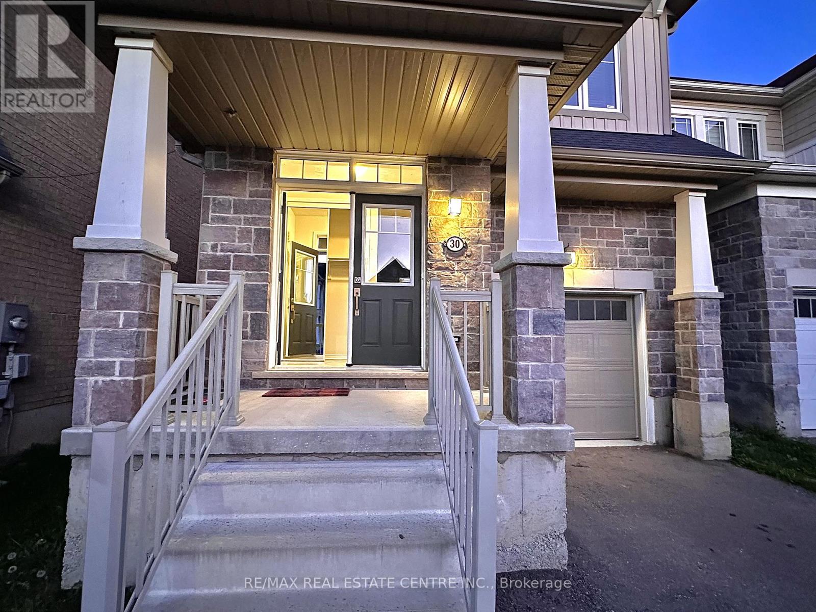 30 Sumac Drive, Haldimand, Ontario  N3W 0C2 - Photo 4 - X12651508