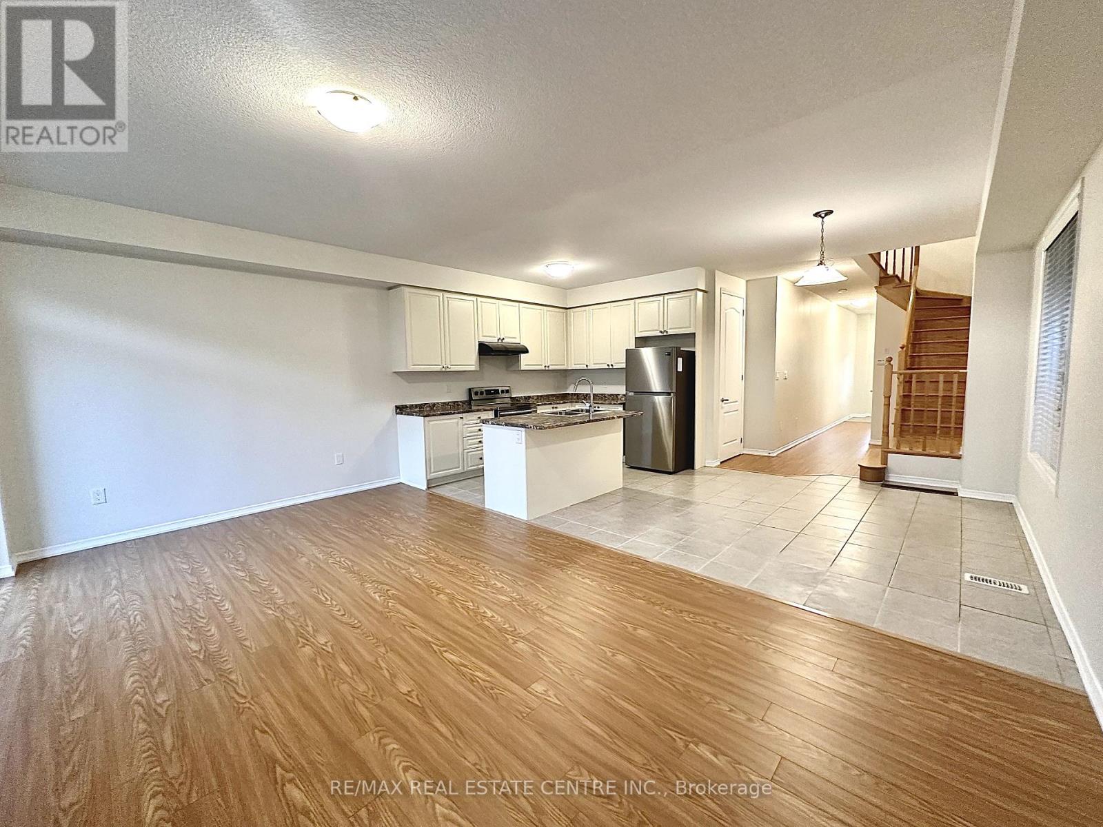 30 Sumac Drive, Haldimand, Ontario  N3W 0C2 - Photo 6 - X12651508