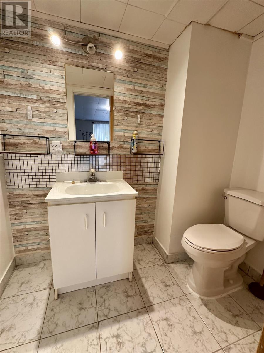 57 Hergott Ave, Elliot Lake, Ontario  P5A 3B1 - Photo 19 - SM252118