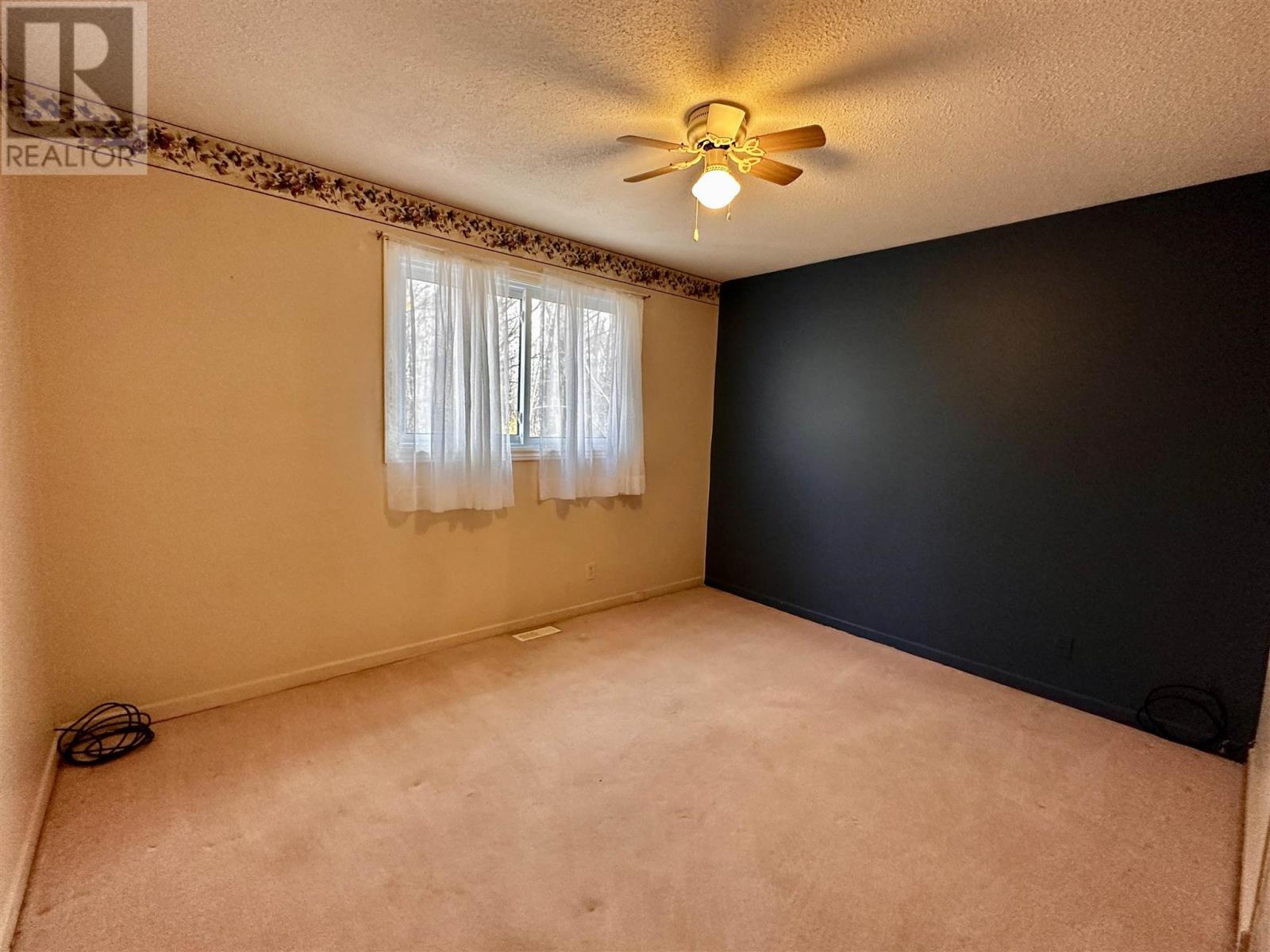 57 Hergott Ave, Elliot Lake, Ontario  P5A 3B1 - Photo 13 - SM252118