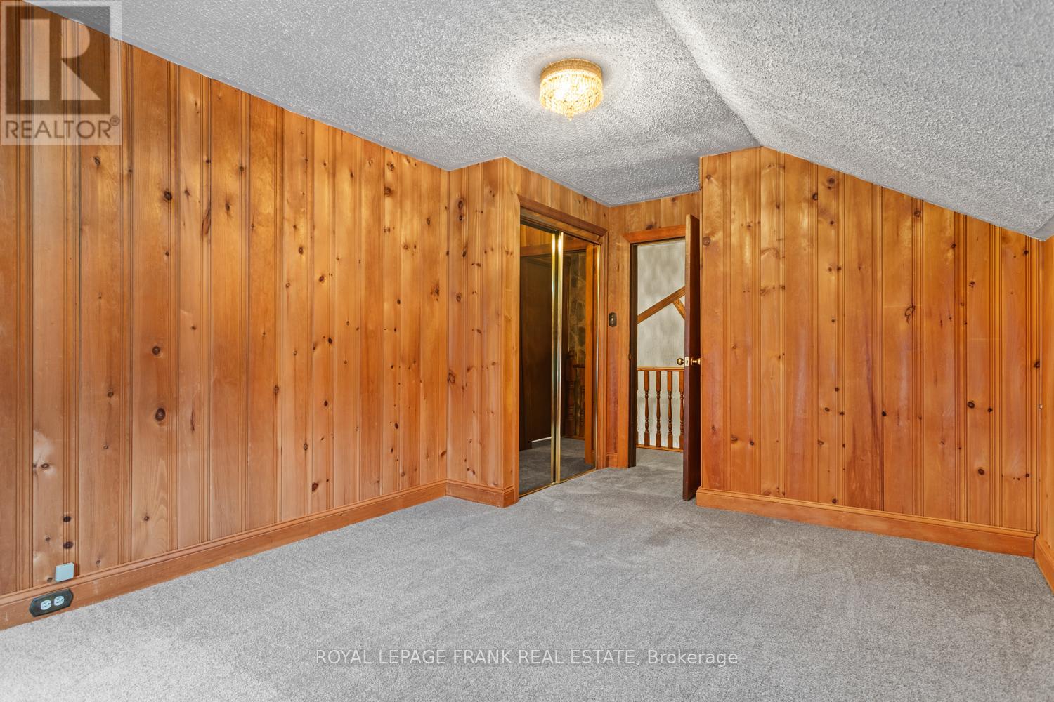 215 Celina Street, Oshawa, Ontario  L1H 4N7 - Photo 10 - E12651558