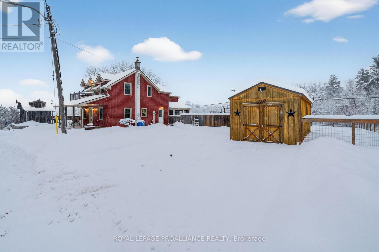 7802 Piccadilly Road, Frontenac, Ontario  K0H 1T0 - Photo 2 - X12651528