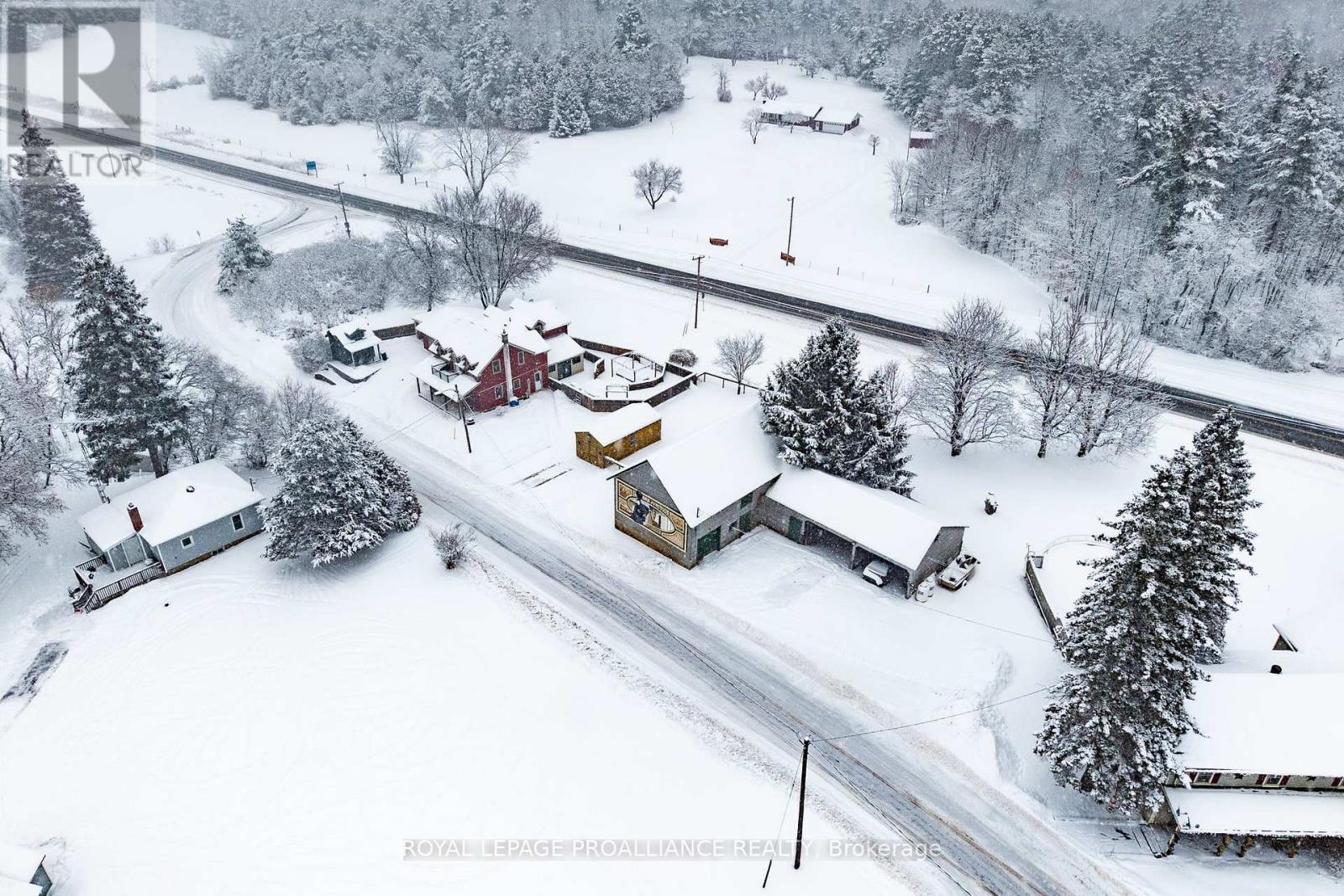 7802 Piccadilly Road, Frontenac, Ontario  K0H 1T0 - Photo 38 - X12651528