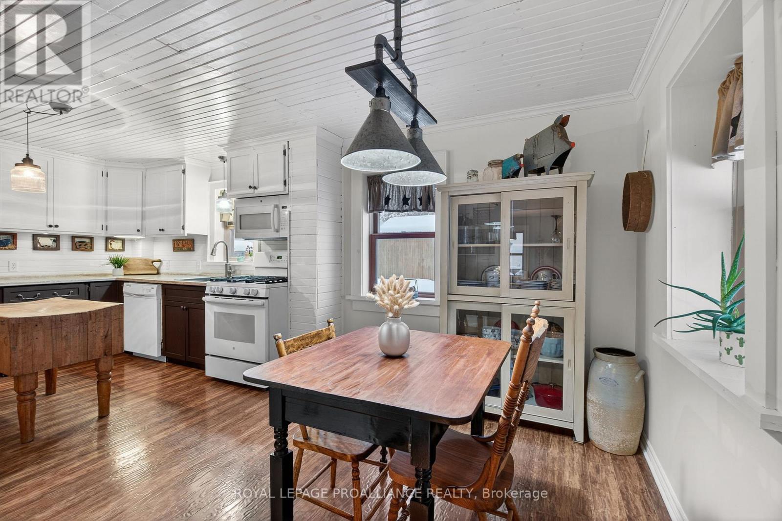 7802 Piccadilly Road, Frontenac, Ontario  K0H 1T0 - Photo 6 - X12651528