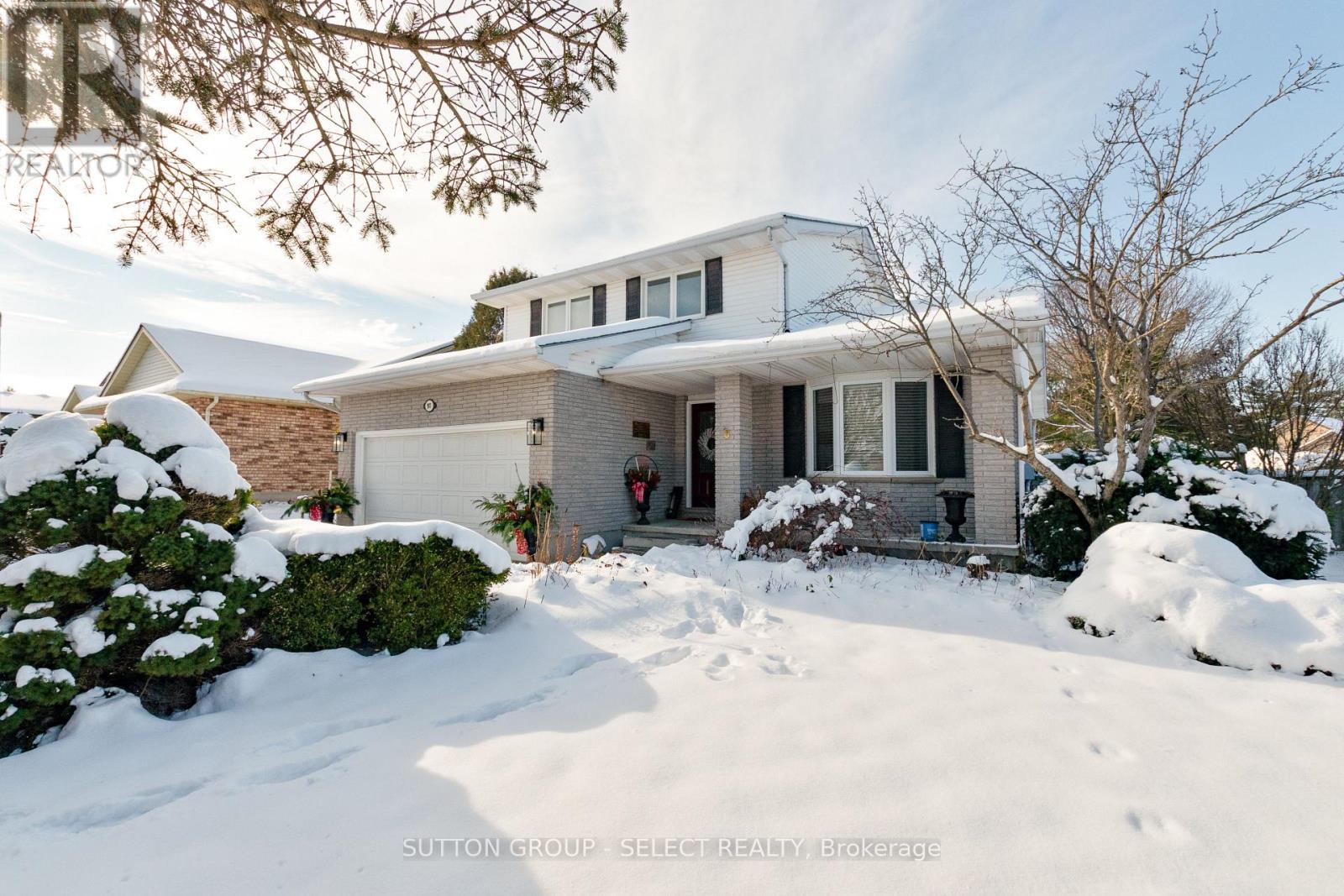 97 Tiner Avenue, Thames Centre, Ontario  N0L 1G2 - Photo 2 - X12651590