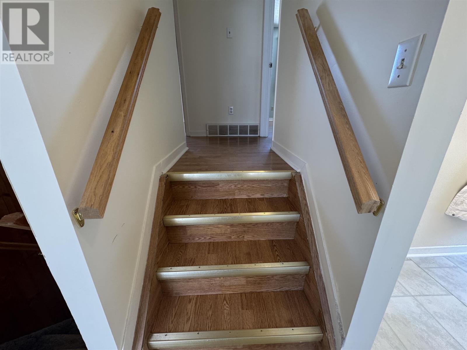 77 Matachewan Rd, Manitouwadge, Ontario  P0T 2C0 - Photo 20 - TB250062