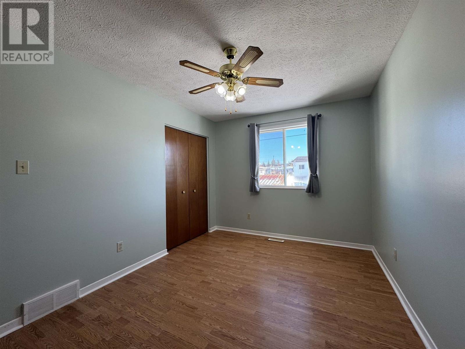 77 Matachewan Rd, Manitouwadge, Ontario  P0T 2C0 - Photo 27 - TB250062