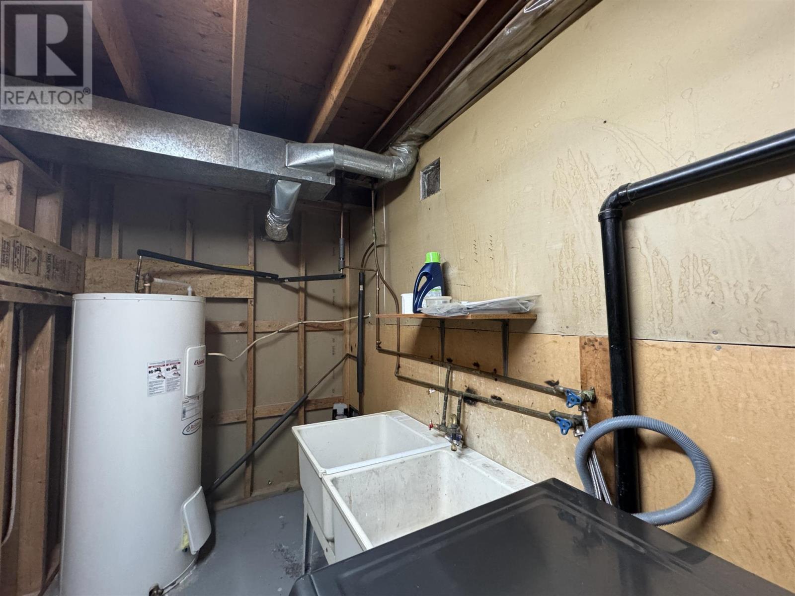 77 Matachewan Rd, Manitouwadge, Ontario  P0T 2C0 - Photo 48 - TB250062