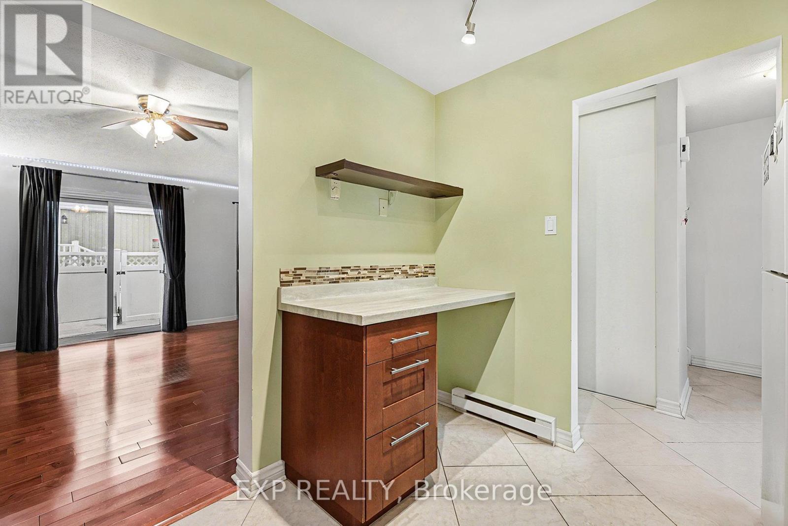 20 Lovell Lane, Ottawa, Ontario  K2H 9B6 - Photo 12 - X12651630