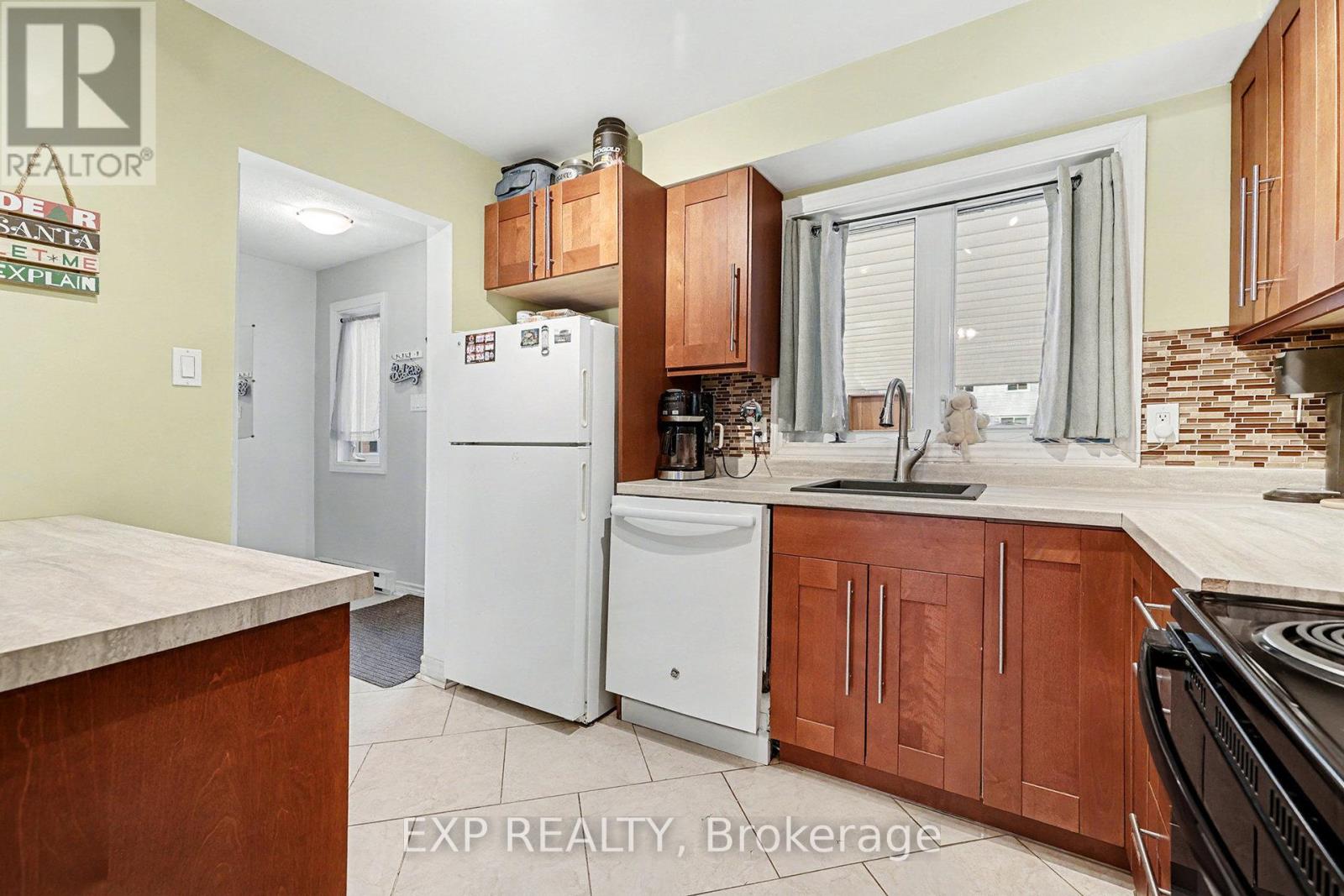 20 Lovell Lane, Ottawa, Ontario  K2H 9B6 - Photo 13 - X12651630