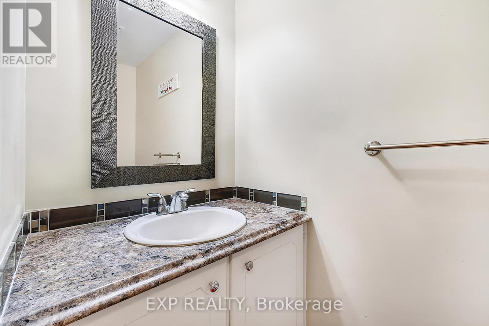 20 Lovell Lane, Ottawa, Ontario  K2H 9B6 - Photo 14 - X12651630