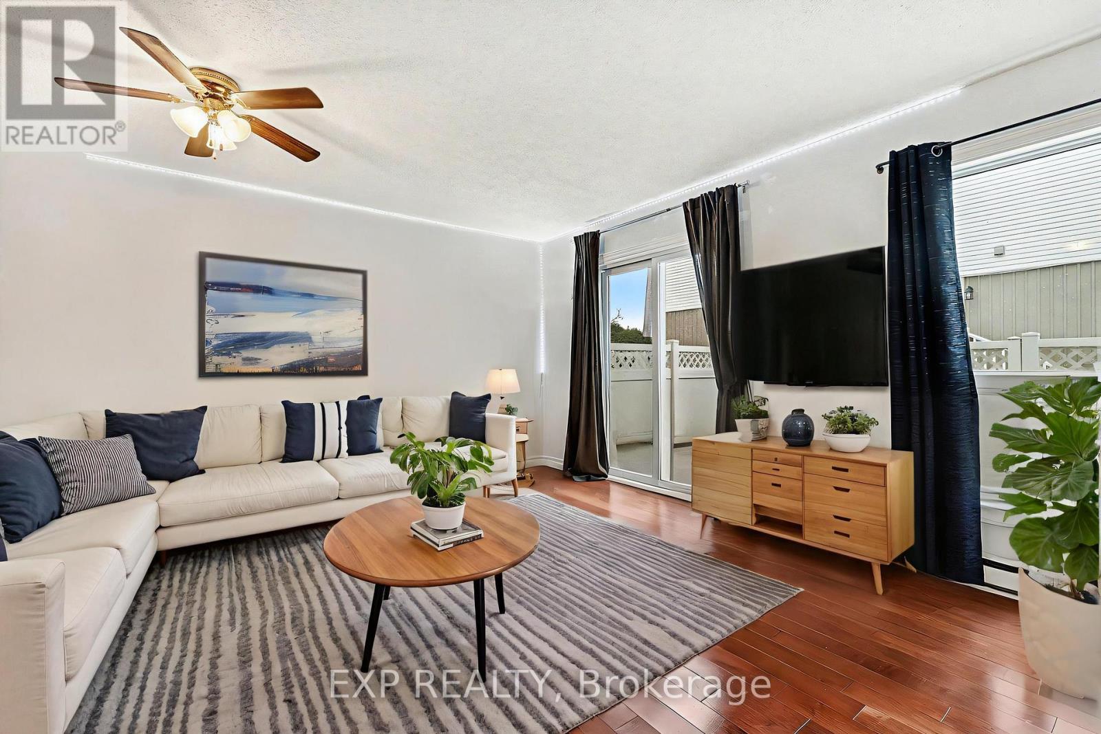 20 Lovell Lane, Ottawa, Ontario  K2H 9B6 - Photo 7 - X12651630