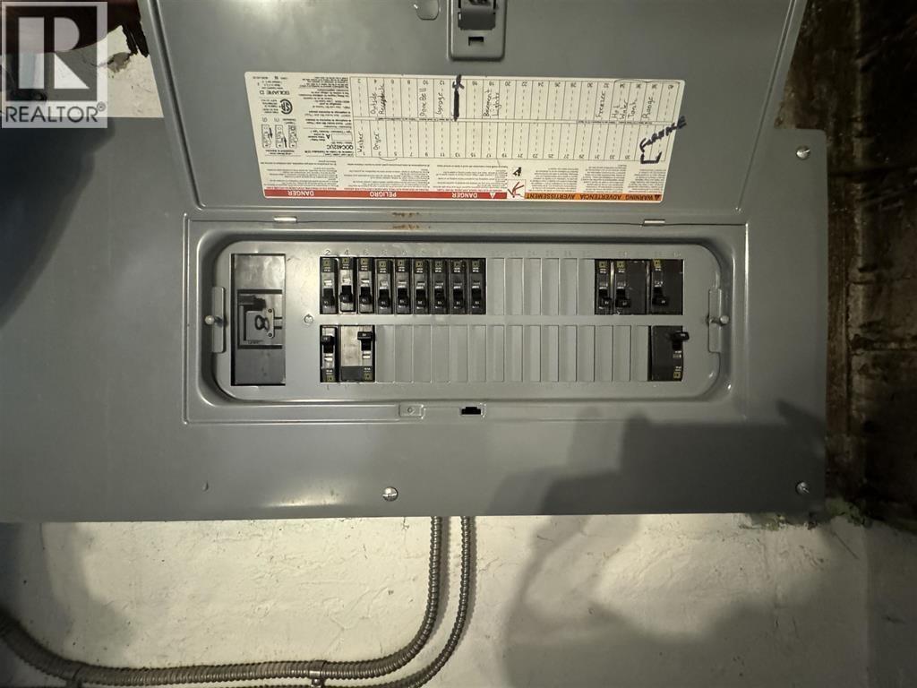 46 Neebig Ave, Manitouwadge, Ontario  P0T 2C0 - Photo 17 - TB252540